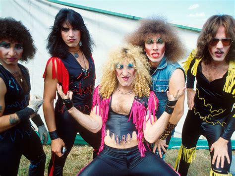 Aug 3, 2010 · 71M views 13 years ago. You're watching the official music video for Twisted Sister - "We're Not Gonna Take it" from the album 'Stay Hungry' (1984). "We're Not Gonna Take it" has been covered... 